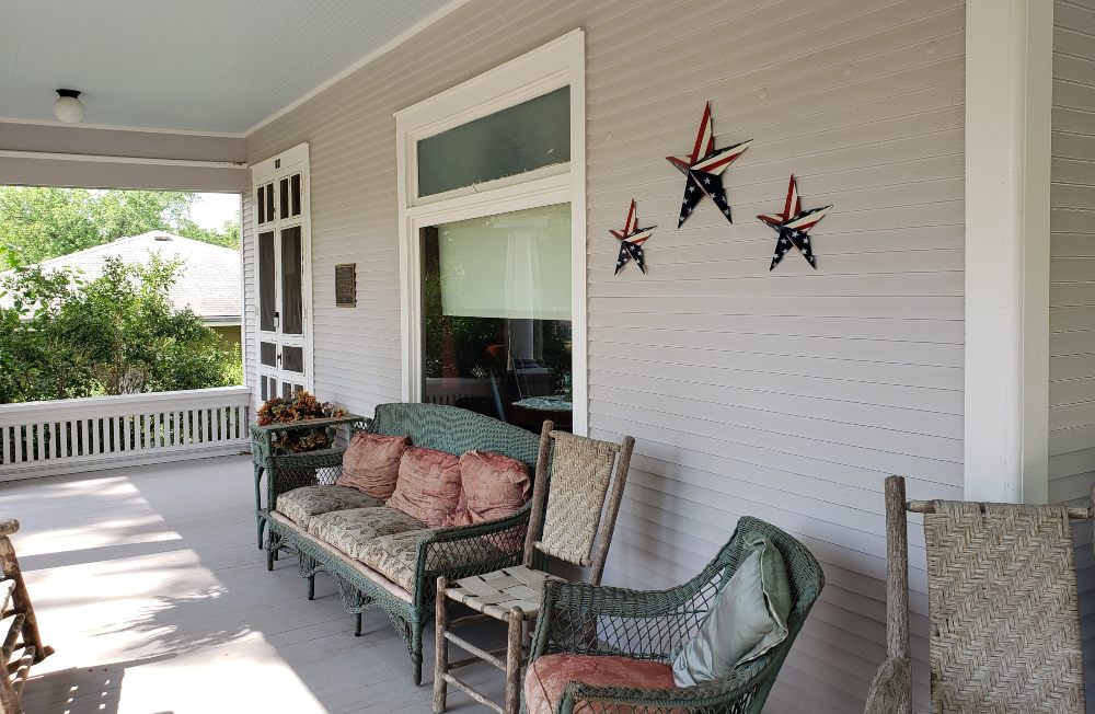 bryant house front porch