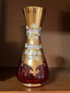 gold & red vase
