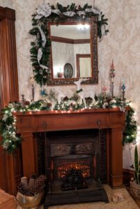 fireplace mantel Christmas